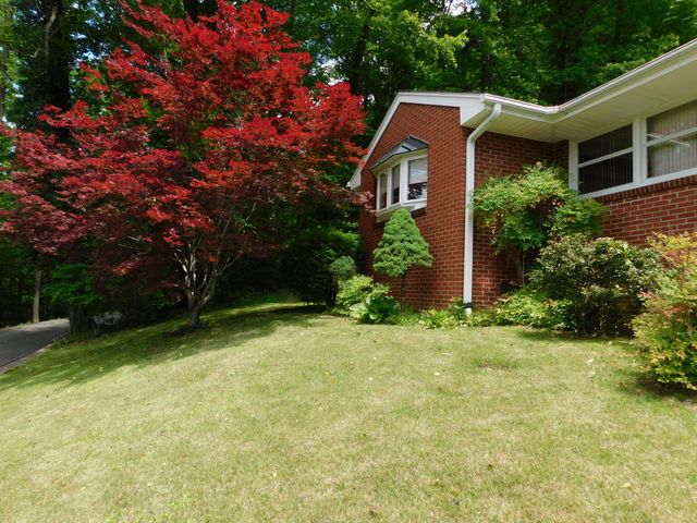 184 Meadow Drive, Harlan, KY 40831