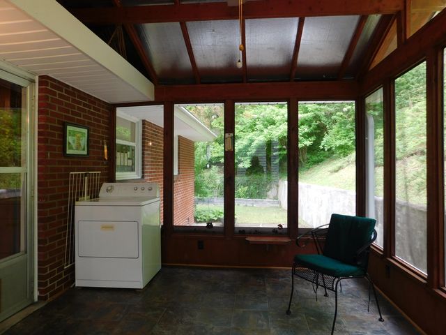 184 Meadow Drive, Harlan, KY 40831