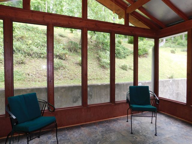 184 Meadow Drive, Harlan, KY 40831