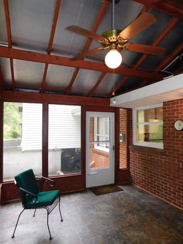 184 Meadow Drive, Harlan, KY 40831