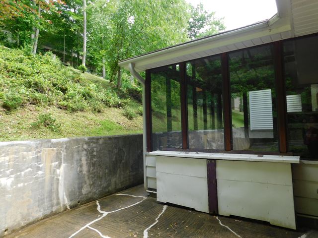 184 Meadow Drive, Harlan, KY 40831