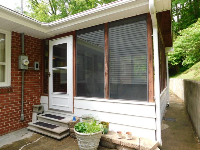 184 Meadow Drive, Harlan, KY 40831