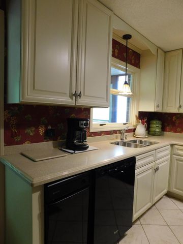 184 Meadow Drive, Harlan, KY 40831