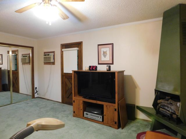 184 Meadow Drive, Harlan, KY 40831