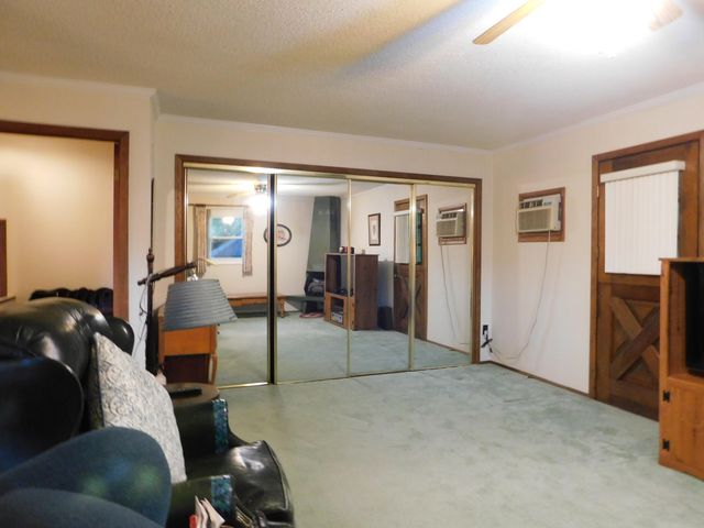 184 Meadow Drive, Harlan, KY 40831