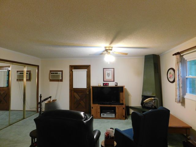 184 Meadow Drive, Harlan, KY 40831