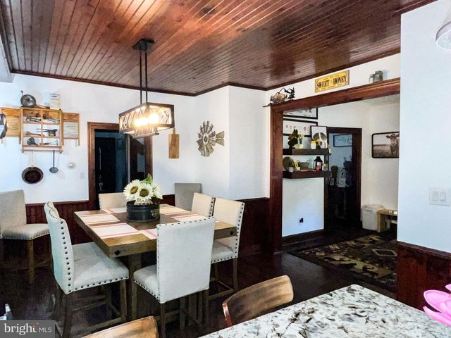 5309 LEHNENBERG RD, Kintnersville, PA 18930