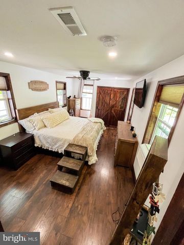 5309 LEHNENBERG RD, Kintnersville, PA 18930