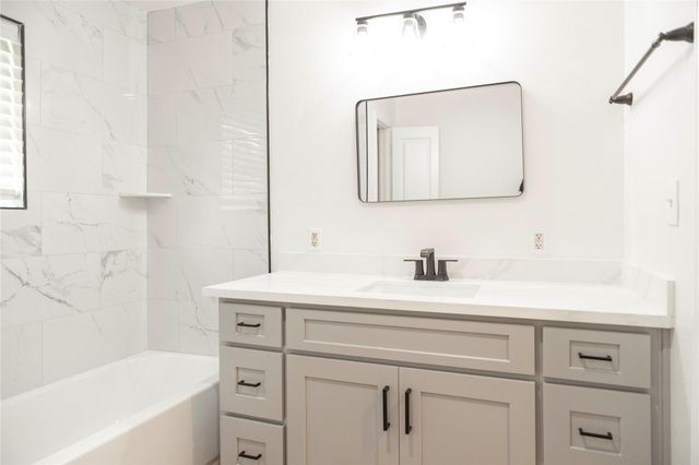 8428 Bissell Road, Manvel, TX 77578