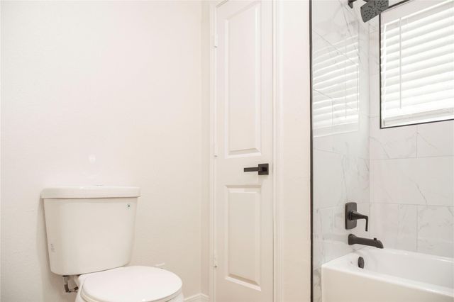 8428 Bissell Road, Manvel, TX 77578