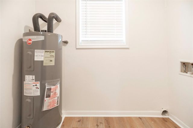 8428 Bissell Road, Manvel, TX 77578