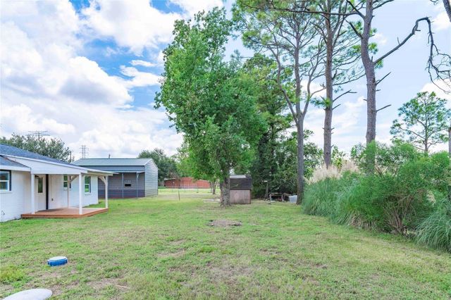 8428 Bissell Road, Manvel, TX 77578