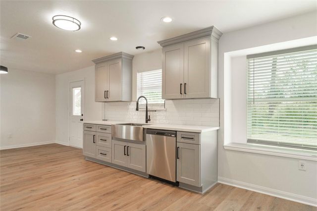 8428 Bissell Road, Manvel, TX 77578