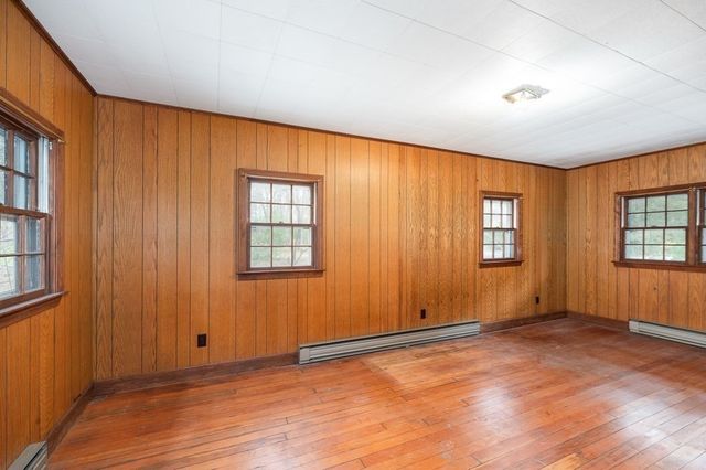 140 Gardner Street, Hamilton, MA 01982