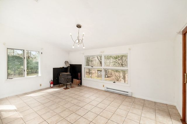 140 Gardner Street, Hamilton, MA 01982