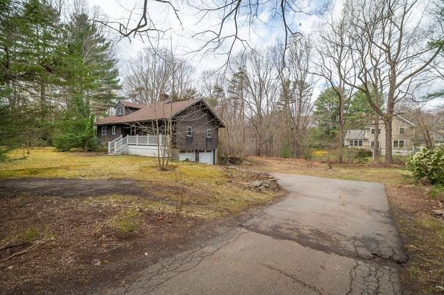 140 Gardner Street, Hamilton, MA 01982