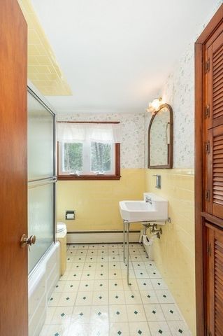 140 Gardner Street, Hamilton, MA 01982