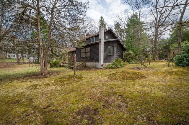 140 Gardner Street, Hamilton, MA 01982