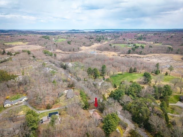 140 Gardner Street, Hamilton, MA 01982