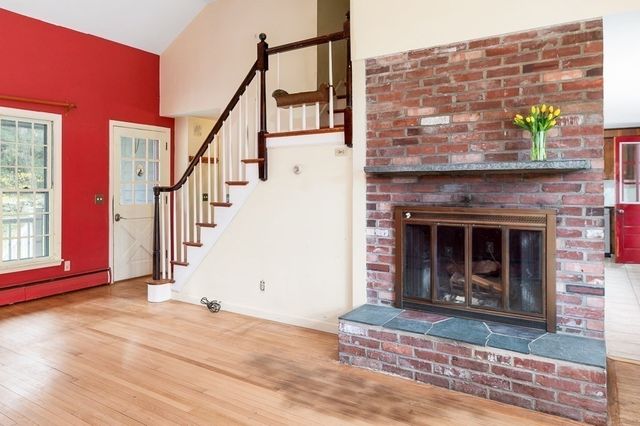 140 Gardner Street, Hamilton, MA 01982