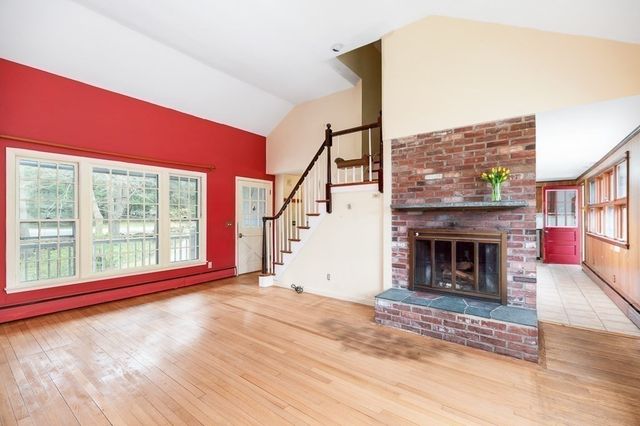 140 Gardner Street, Hamilton, MA 01982