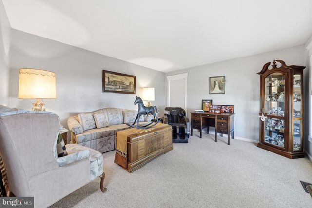 17 BECKETT ST, Clayton, NJ 08312