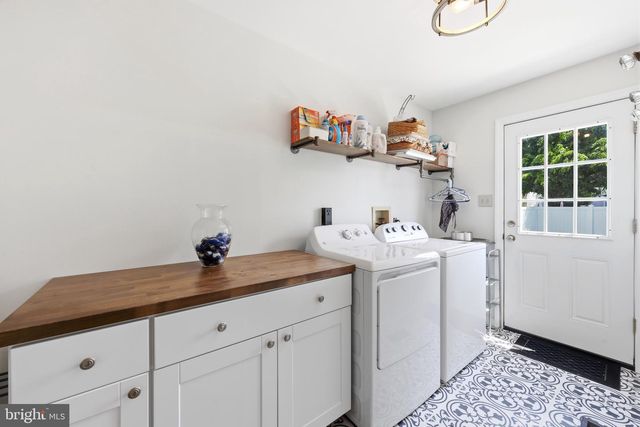 17 BECKETT ST, Clayton, NJ 08312