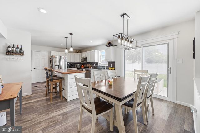 17 BECKETT ST, Clayton, NJ 08312