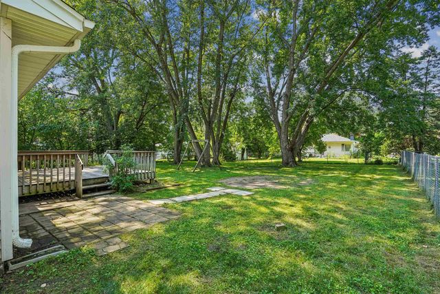 3311 Pridemore Drive, Cedar Falls, IA 50613