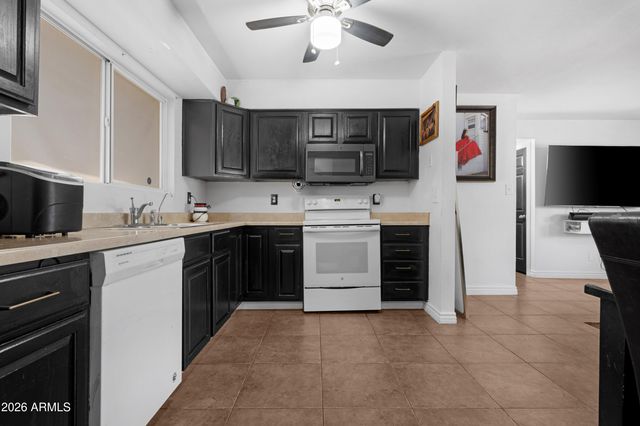1242 S 80th Street, Mesa, AZ 85209
