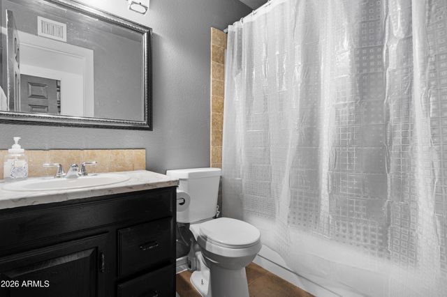 1242 S 80th Street, Mesa, AZ 85209