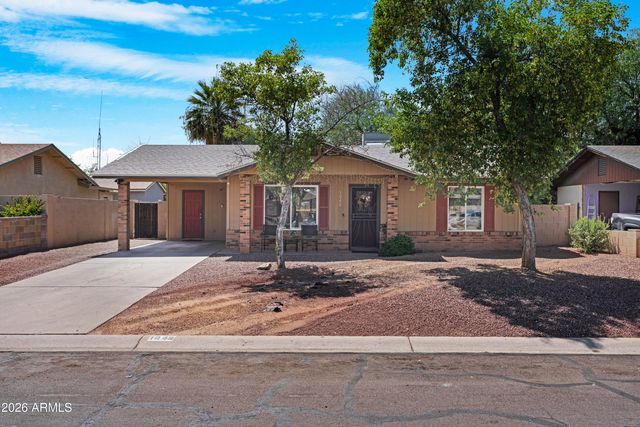 1242 S 80th Street, Mesa, AZ 85209