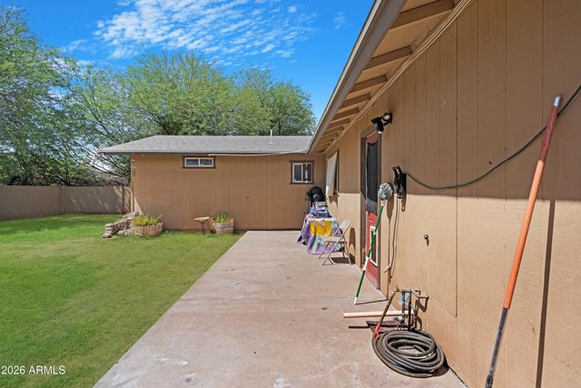1242 S 80th Street, Mesa, AZ 85209