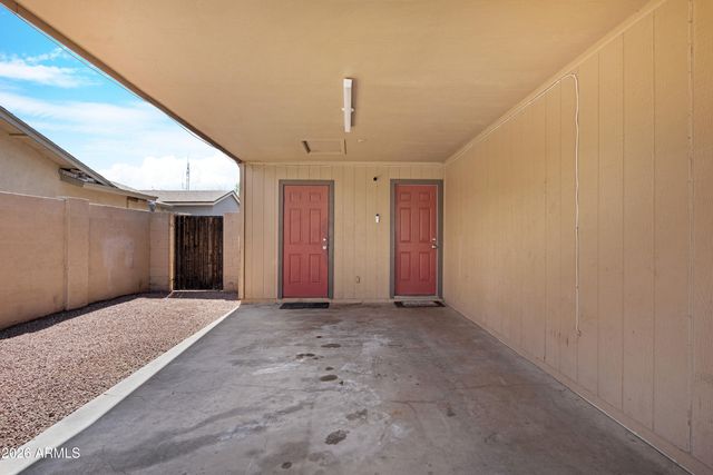 1242 S 80th Street, Mesa, AZ 85209