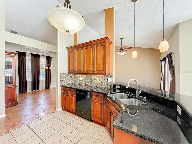 904 PRINCETON DRIVE, Clermont, FL 34711