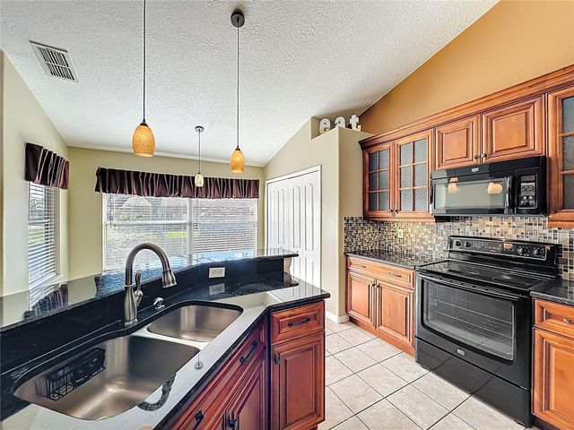 904 PRINCETON DRIVE, Clermont, FL 34711