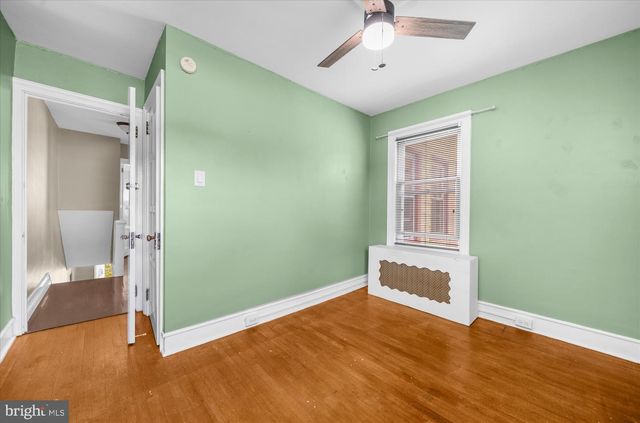21 BUTTER LN, Reading, PA 19606