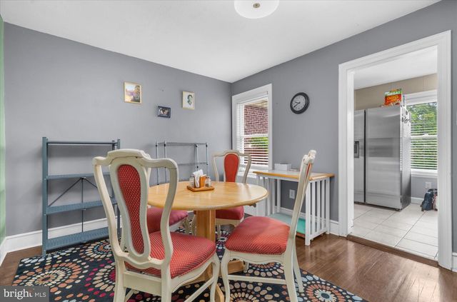 21 BUTTER LN, Reading, PA 19606