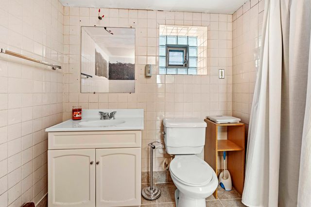 1632 Stanton Avenue, Whiting, IN 46394
