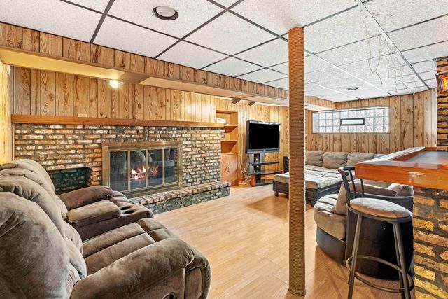 1632 Stanton Avenue, Whiting, IN 46394