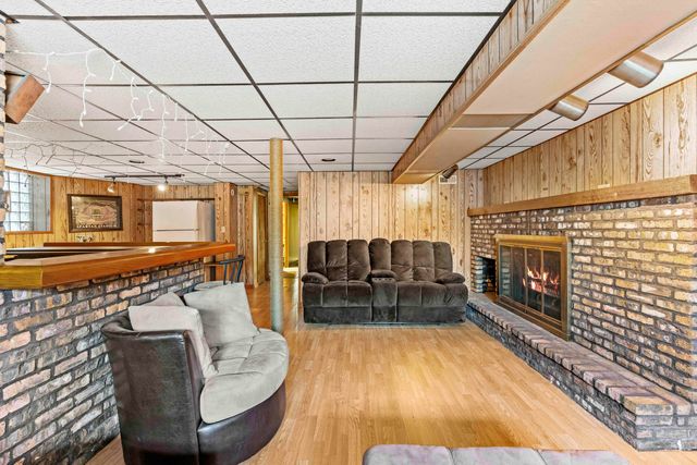 1632 Stanton Avenue, Whiting, IN 46394