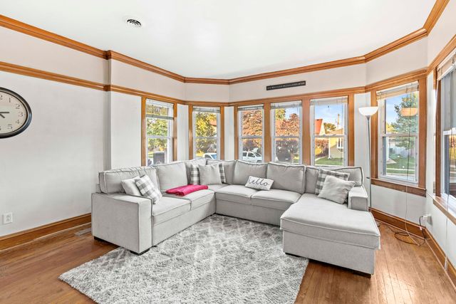 1632 Stanton Avenue, Whiting, IN 46394