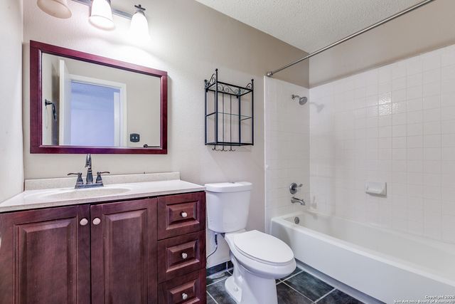 9806 Morningfield, San Antonio, TX 78250