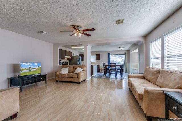 9806 Morningfield, San Antonio, TX 78250