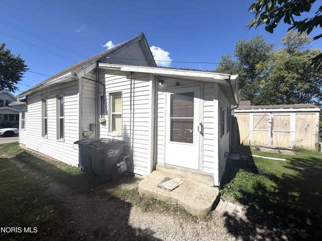 251 Spring Grove Avenue, Toledo, OH 43605
