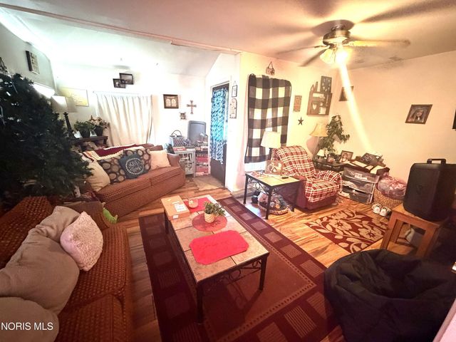 251 Spring Grove Avenue, Toledo, OH 43605
