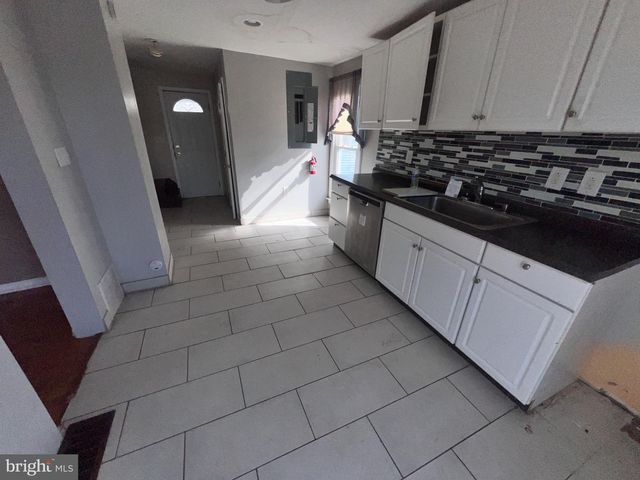 124 S WATER ST, Frostburg, MD 21532