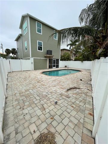 235 Miramar ST, Fort Myers Beach, FL 33931