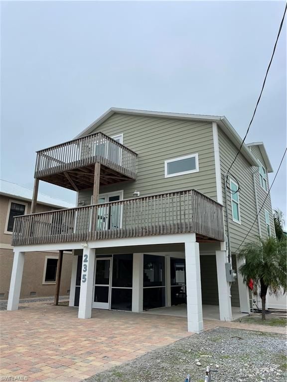 235 Miramar ST, Fort Myers Beach, FL 33931
