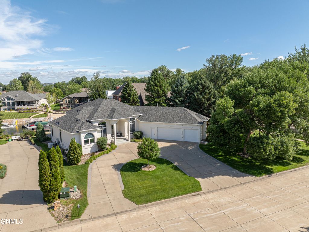 1506 Galleon Place, Bismarck, ND 58504 photo 119